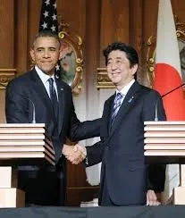 安倍晋三首相が２５日にオバマ前米大統領と昼食