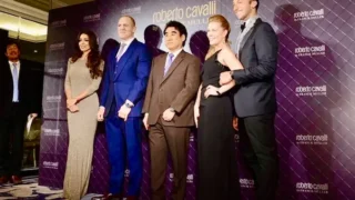 株式会社ミスズ（半田晴久社長）が「ロベルト・カヴァリ by フランク ミュラー」の日本代理店に